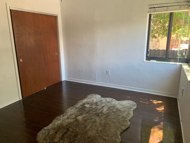 Photo - 1975 SW 17th Ct