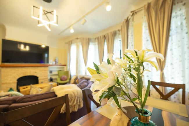 Photo - 1107 Broadway Unidad ID1309749P