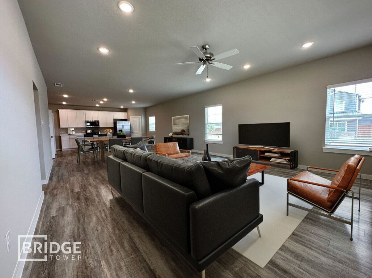 Photo - 4510 Oatman Dr