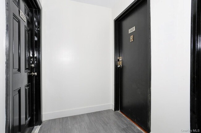Photo - 242 Kearsing Pkwy Unit F