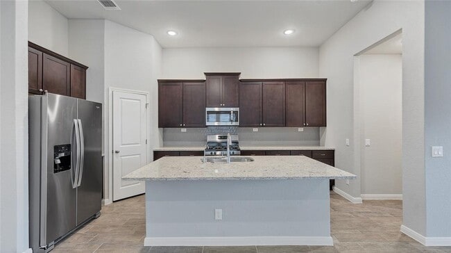 Photo - 1941 Colonial Ave