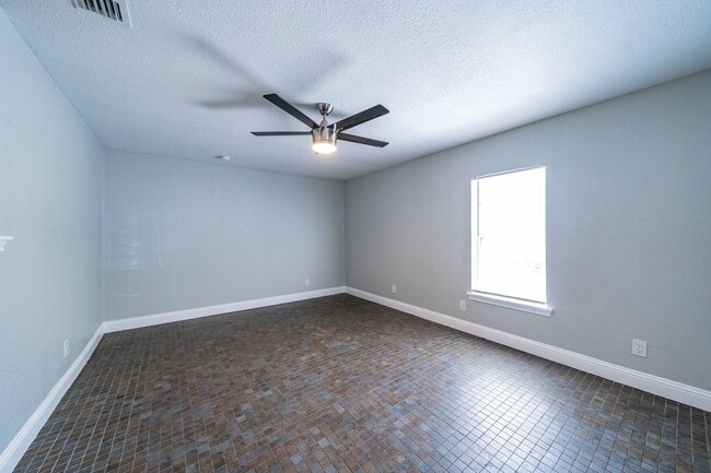 Photo - Beautiful home in Fort Worth!