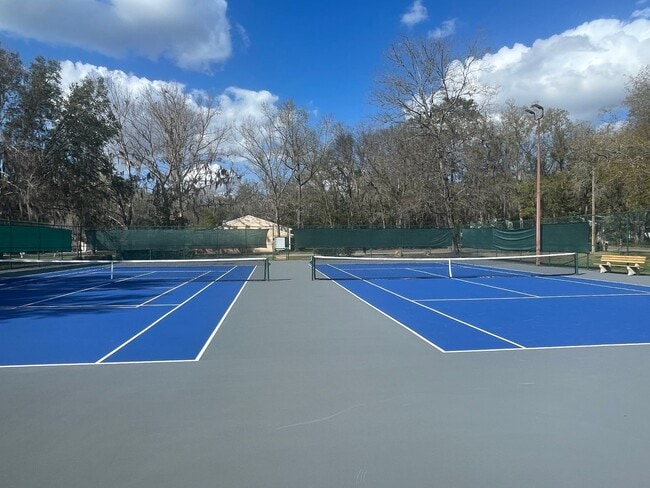 Building Photo - Beautiful 3-Bedroom, 2-Bath Villa in Prime Gainesville Location (Mill Pond)