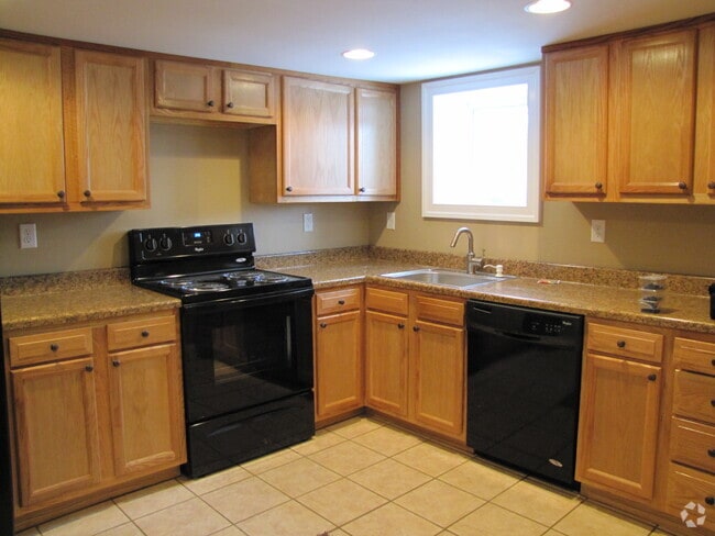 Building Photo - 1640 Blue Horizon Dr Unit Apt D