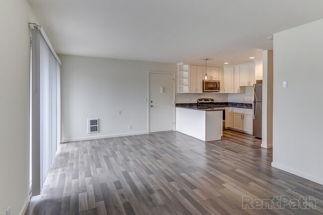 Coffeetree Apartments
