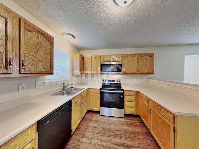 Photo - 4708 Whitview Ln