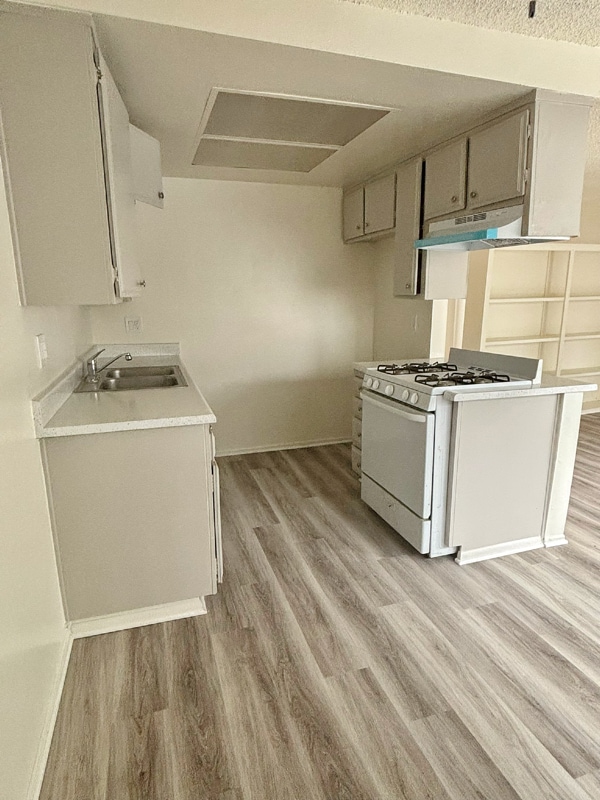 Photo - 216 Cypress Ave Unidad G