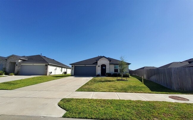 Photo - 31731 Hallington Hl Ln