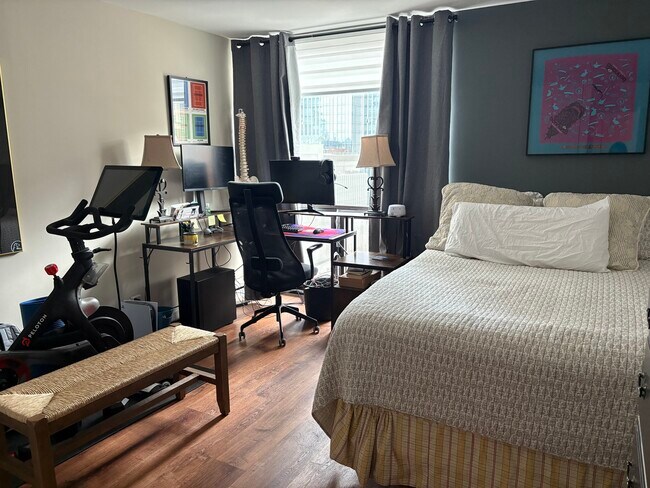 Photo - 70 W Huron St Unit 1304