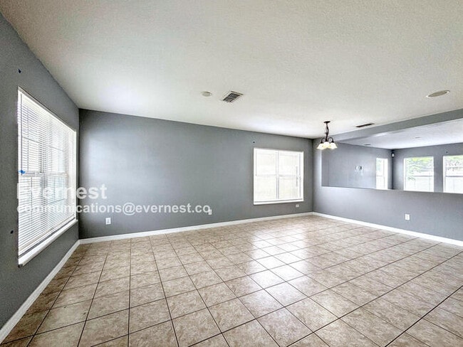 Photo - 2806 Polson Dr