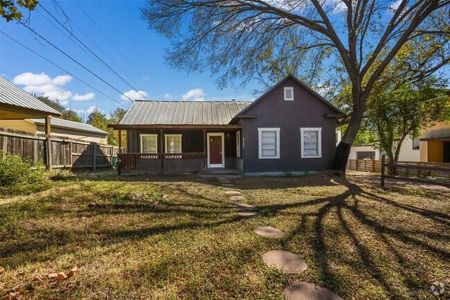 Building Photo - 5707 Clay Ave Rental