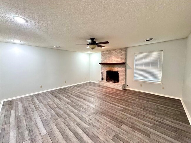 Photo - 2892 N Susan Carol Ln