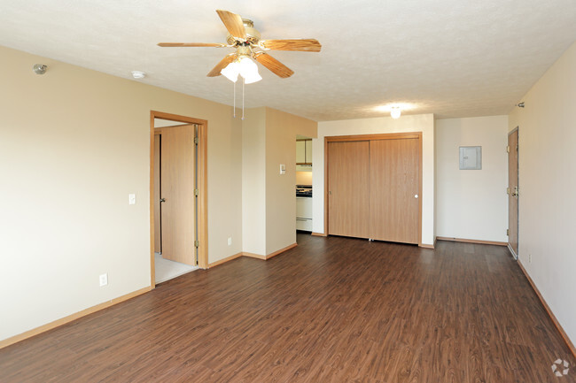 Interior Photo - Langston Loge Rental