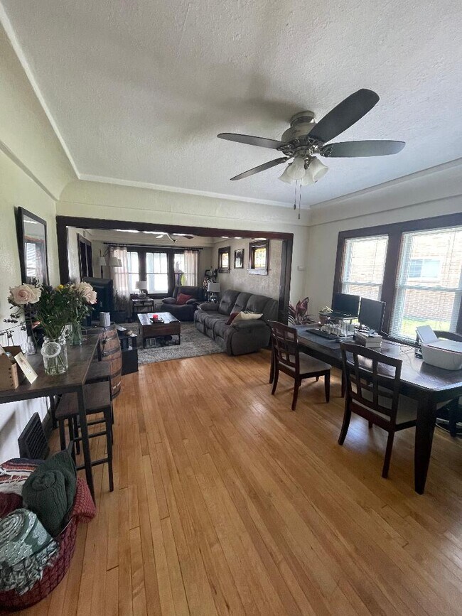 9025 W Beloit Rd Apartments Unit Lower Milwaukee, WI