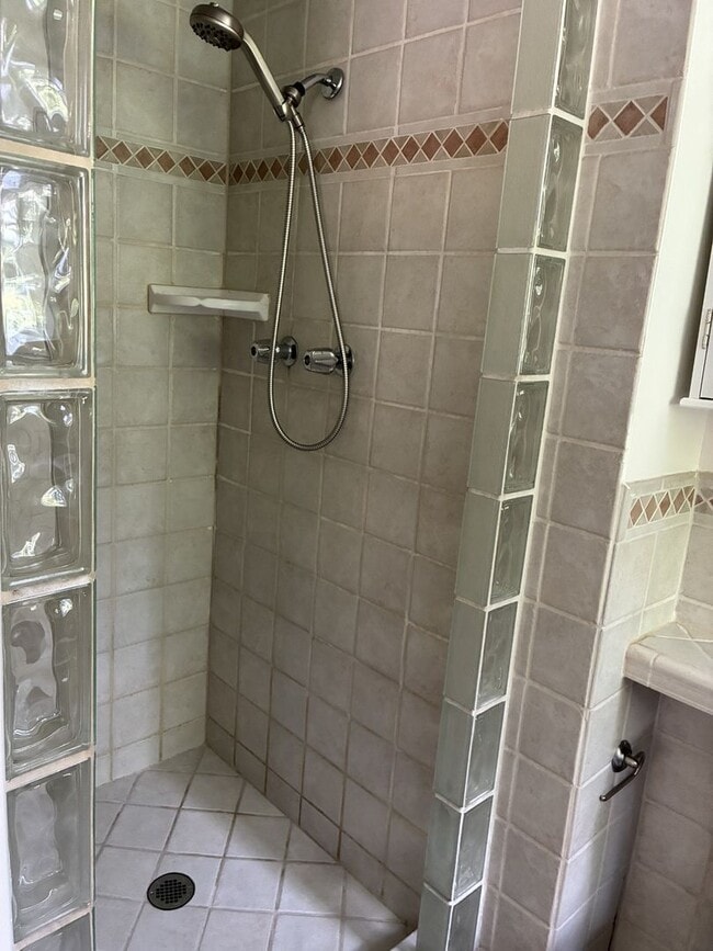 Photo - West Linn Classic