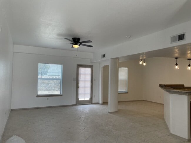 Photo - 12325 Tierra Arena Dr