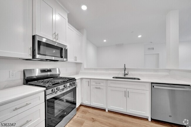 Building Photo - 5103 Mary Ashby Way Rental