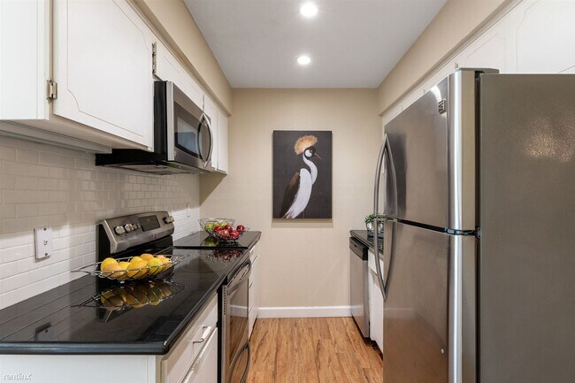 Photo - 1 br, 1 bath Condo - 4260 Clayton Road 56