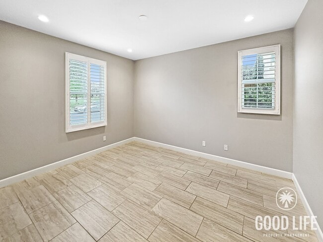 Photo - Stunning 3Bd/3.5Ba Home in Irvine w/Large Patio, Modern Design and 2 Master Suites!