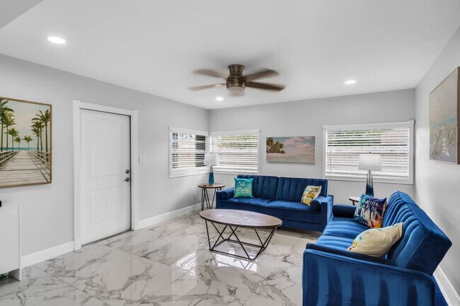 Photo - 340 SE 3rd Ct Unit ID1372344P