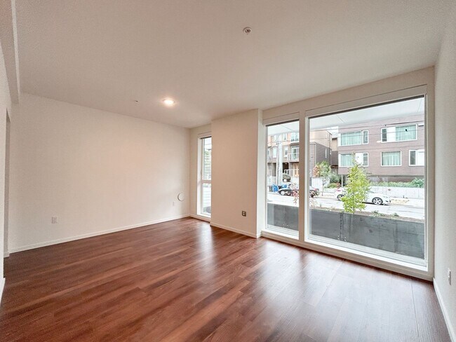 Photo - Vue on Harvard