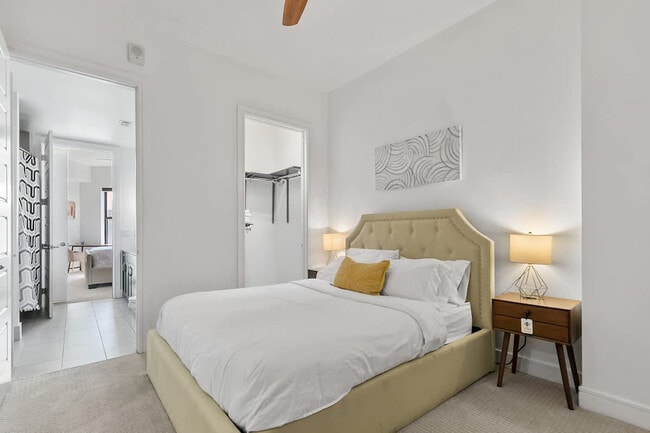 Photo - 101 Bowen St Unit ID1297761P