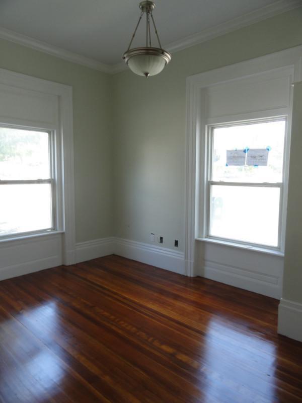 Photo - 358 Broadway