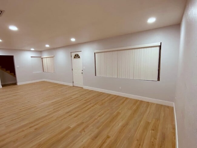 131 W Atwater Ave