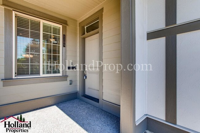 Photo - 5205 SE Davis Rd