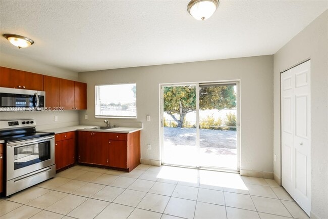 Photo - 19420 NW 32nd Ave