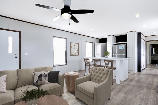 Photo - 750 Silent Valley Rd