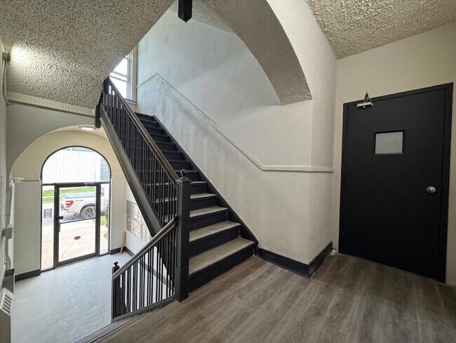 Photo - Freshly Renovated Bachelor Apartment Unit 19