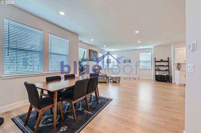 Photo - 12935 SW Tabor Ter