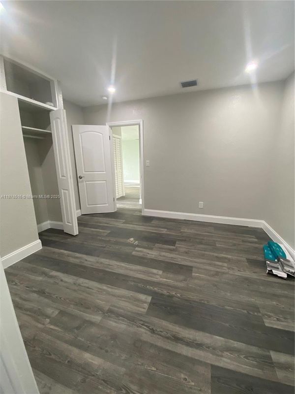 Photo - 284 SE 6th Ave