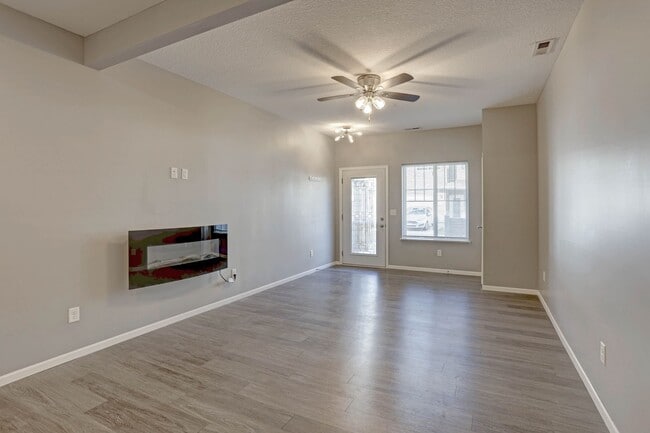 Fox Run Townhomes