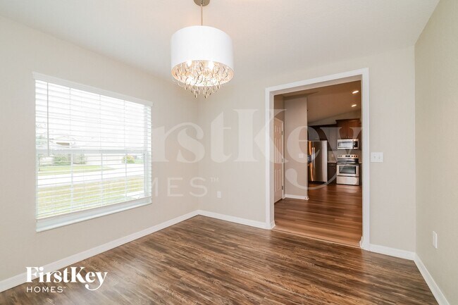 Photo - 109 Solis Dr