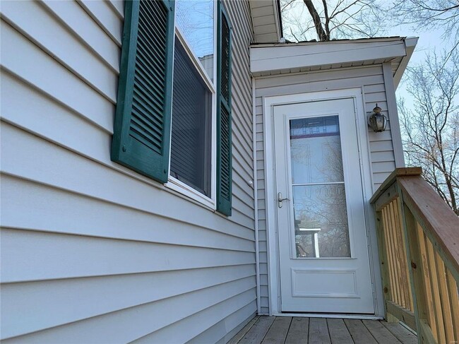 Front door & porch - 1610 Maple St. House