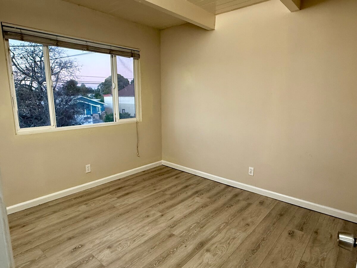 Photo - 302 S 26th St Unit 306