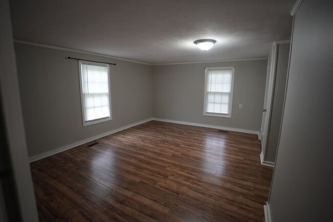 Photo - 1415 Hatcher Ave SE