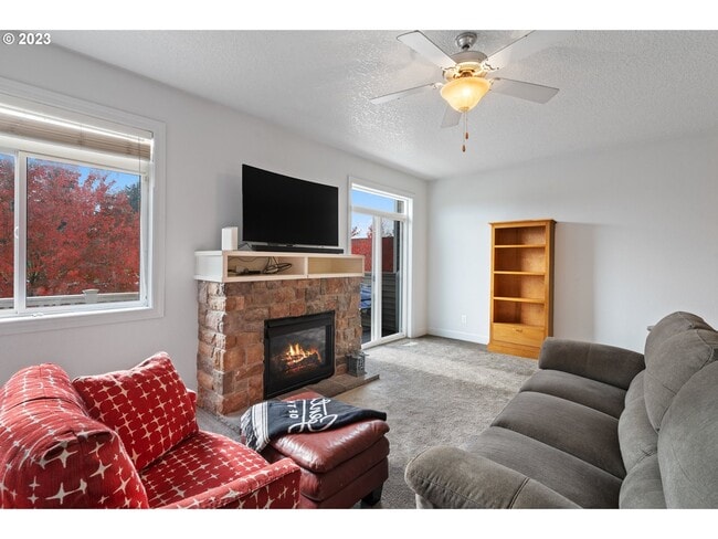 Photo - 3509 NE 80th St