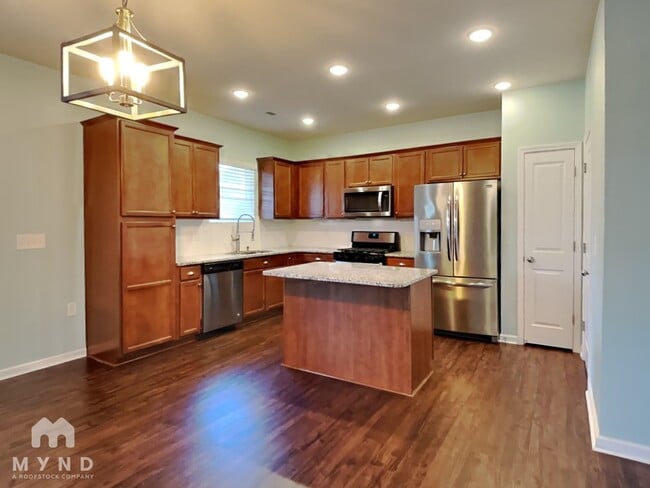 Photo - 2101 Attend Xing