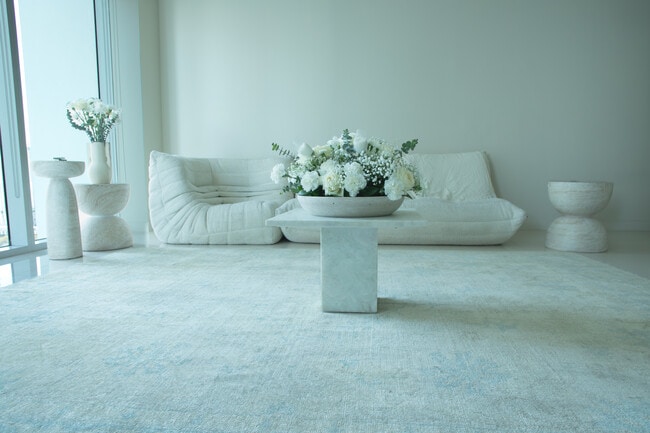 Building Photo - 1040 Biscayne Blvd Unit 2908