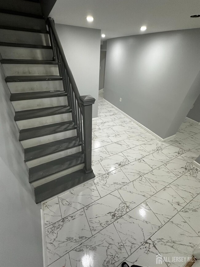 Photo - 208 E 9th St Unidad 1
