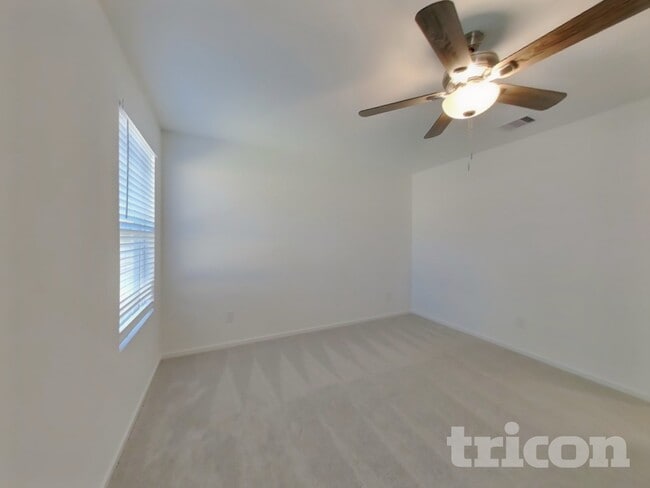 Photo - 1722 Serenity Moon Dr