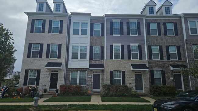 Photo - 9072 Fox Stream Way