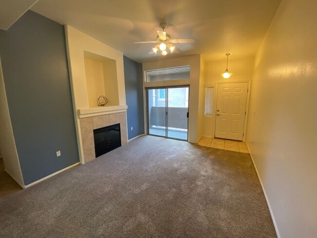 Photo - Jeffreys St Unit 2006