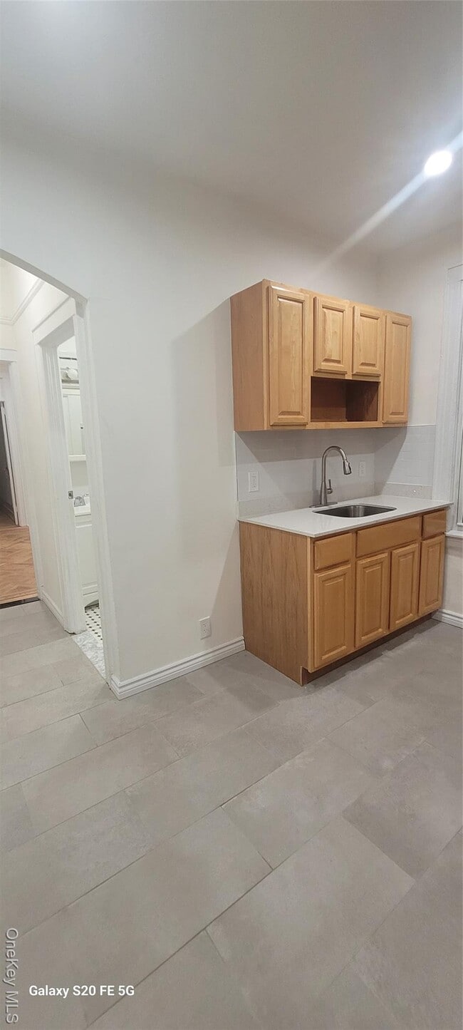 Photo - 238-05 Braddock Ave Unit 2