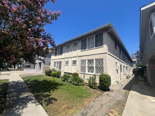 3316 S. Durango Ave.