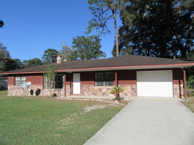 Building Photo - Charming 3/2 home in NE Ocala