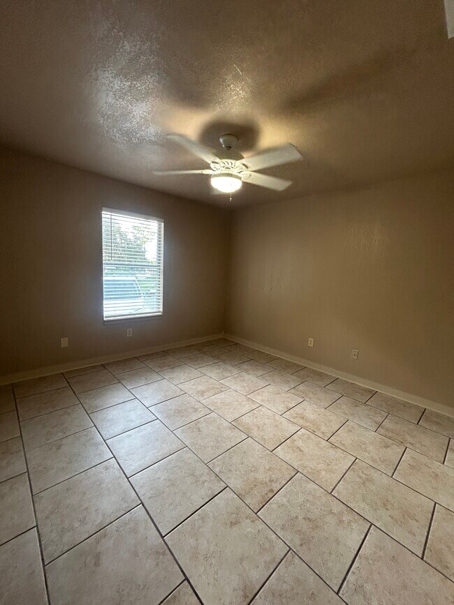 Photo - 201 Marquette St Unit #8